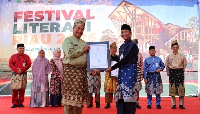 Pekanbaru Raih Peringkat I Pengawasan Kearsipan Tingkat Provinsi Riau