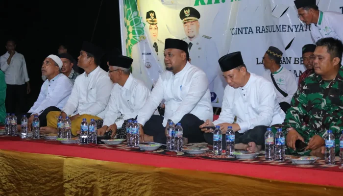 Bukan Sekadar Seremonial, Ini Harapan Wabup Syamsurizal di Gebyar Shalawat Rawa Mekar Jaya