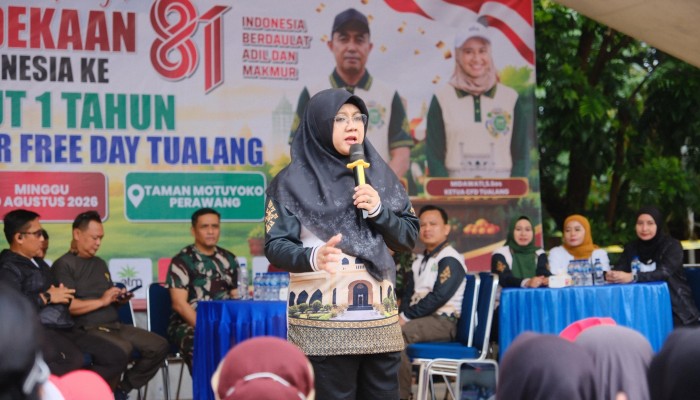 Di Tengah Car Free Day Tualang, Bupati Siak Afni Zulkifli Ajak Warga Cegah Karhutla