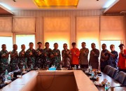 Sekda Pelalawan Terima Kunjungan Tim Penyuluhan Karhutla Mabes TNI AD