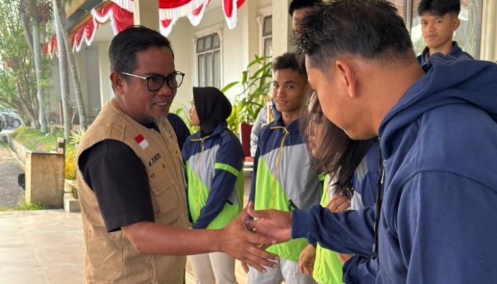 Bupati Pelalawan Lepas Kontingen Tinju Menuju Kejurprov Riau 2026, Optimistis Raih Prestasi Terbaik