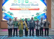 Bupati Siak Soroti Nasib Guru di Pelosok Kampung, Minta PGRI Suarakan ke Pusat