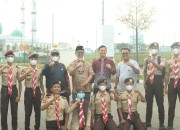 Pramuka Peduli Rokan Hulu Bagikan Ratusan Masker kepada Masyarakat, Wujud Kepedulian Hadapi Kabut Asap