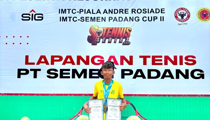 Pelajar SMPN 2 Siak Borong 4 Emas Kejurnas Tenis Junior
