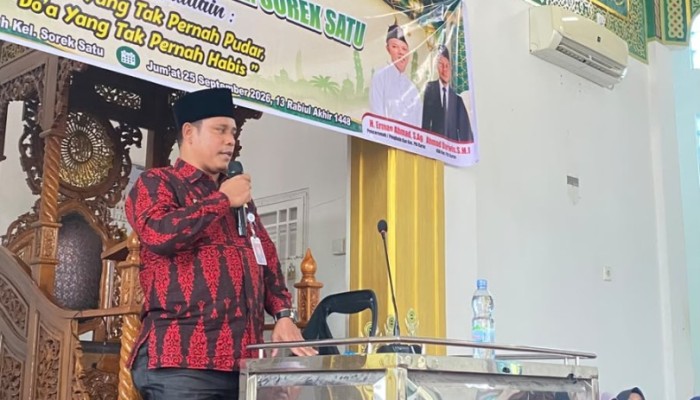 Plt Camat Pangkalan Kuras Hadiri Tabligh Akbar Persatuan Majelis Taklim Kelurahan Sorek Satu(PERTAMA)