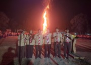 Camat Langgam Pimpin Upacara Pembakaran Api Unggun Perkemahan Besar Penggalang Dan Penegak Kwatir Ranting Gerakan Pramuka Langgam