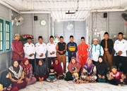 Plt Camat Kuala Kampar Hadiri Serah Terima Da’i di Mushalla Al-Hidayah Tanjung Medan