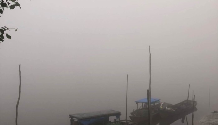 Kabut Asap Menebal, Jarak Pandang di Teluk Meranti 40–50 Meter