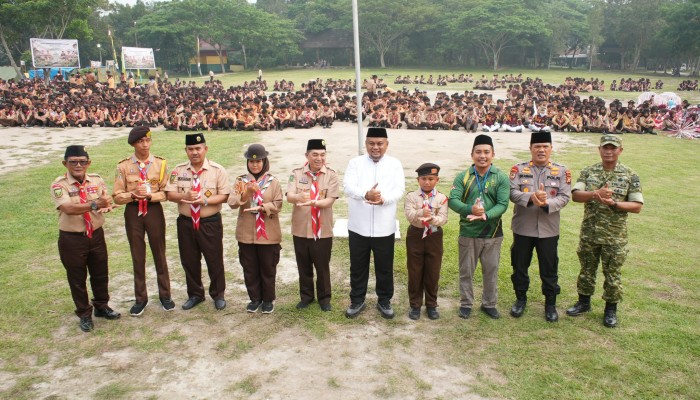 Defile 1.460 Peserta, Kemah Kerukunan dan Ekoteologi Siak Hijau 2026 Resmi Dibuka