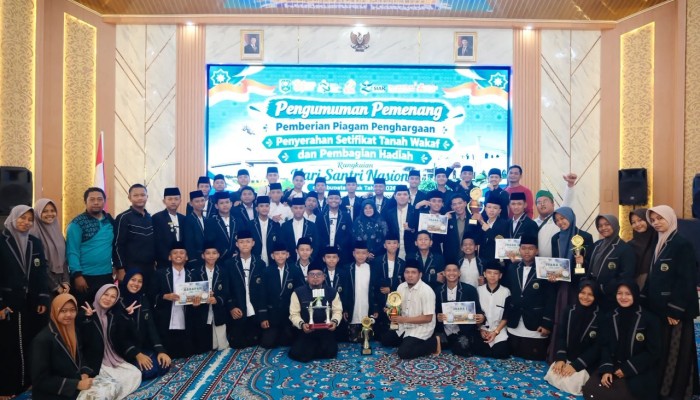 Tutup Rangkaian Hari Santri Nasional 2026, Bupati Afni: Pesantren Itu Multitalenta